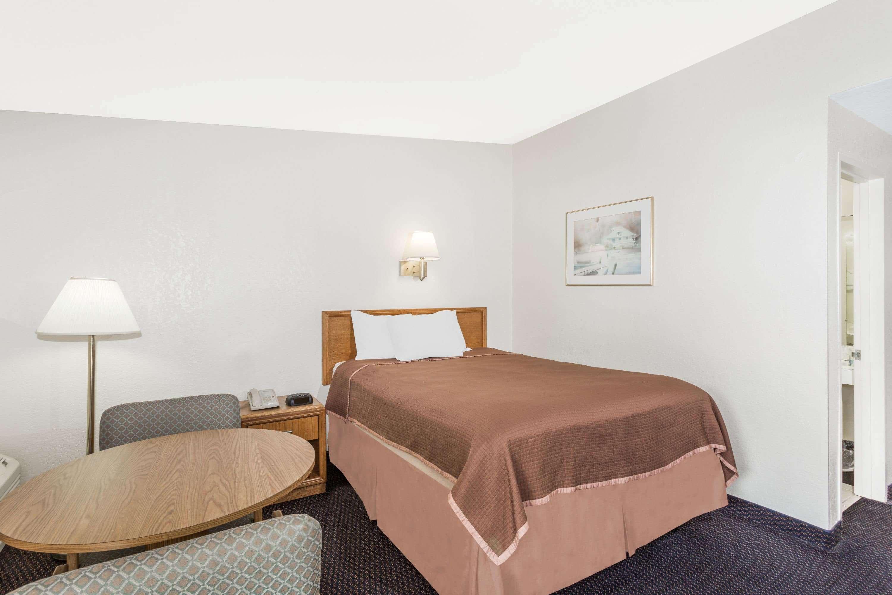 Howard Johnson By Wyndham Vero Beach / Downtown Extérieur photo